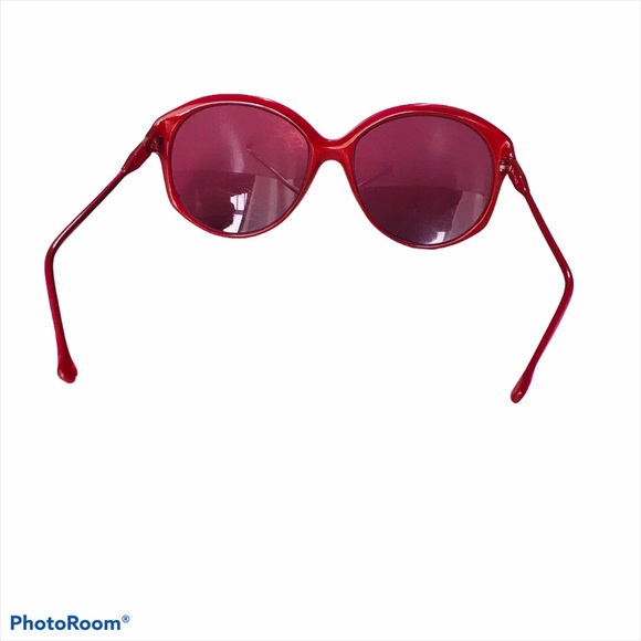 Italian Made Red Oval Sunglasses - Picture 7 of 10
